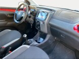 Foto 8 del anuncio Toyota Aygo 1.0 70 x-play  de Ocasión en Madrid