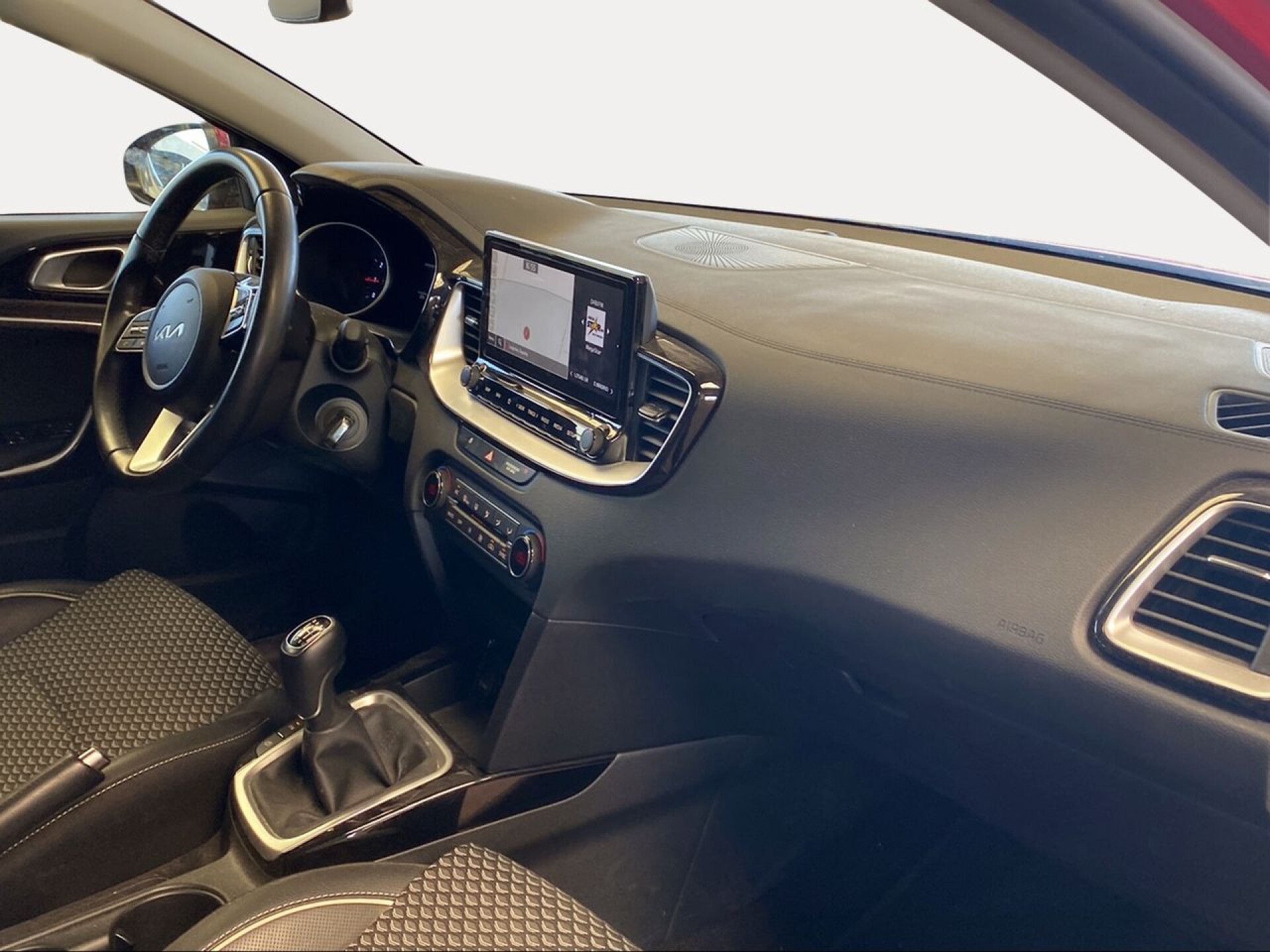 Foto 8 del anuncio Kia Ceed Tourer 1.0 T-GDi 88kW (120CV) Tech  de Ocasión en Madrid