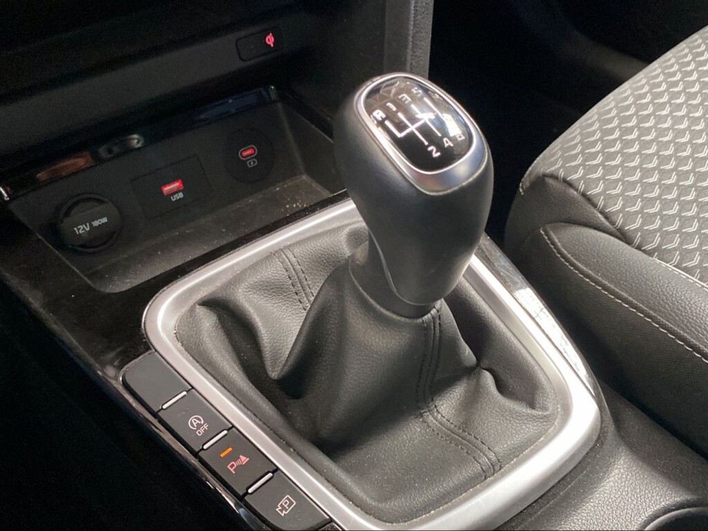 Foto 14 del anuncio Kia Ceed Tourer 1.0 T-GDi 88kW (120CV) Tech  de Ocasión en Madrid