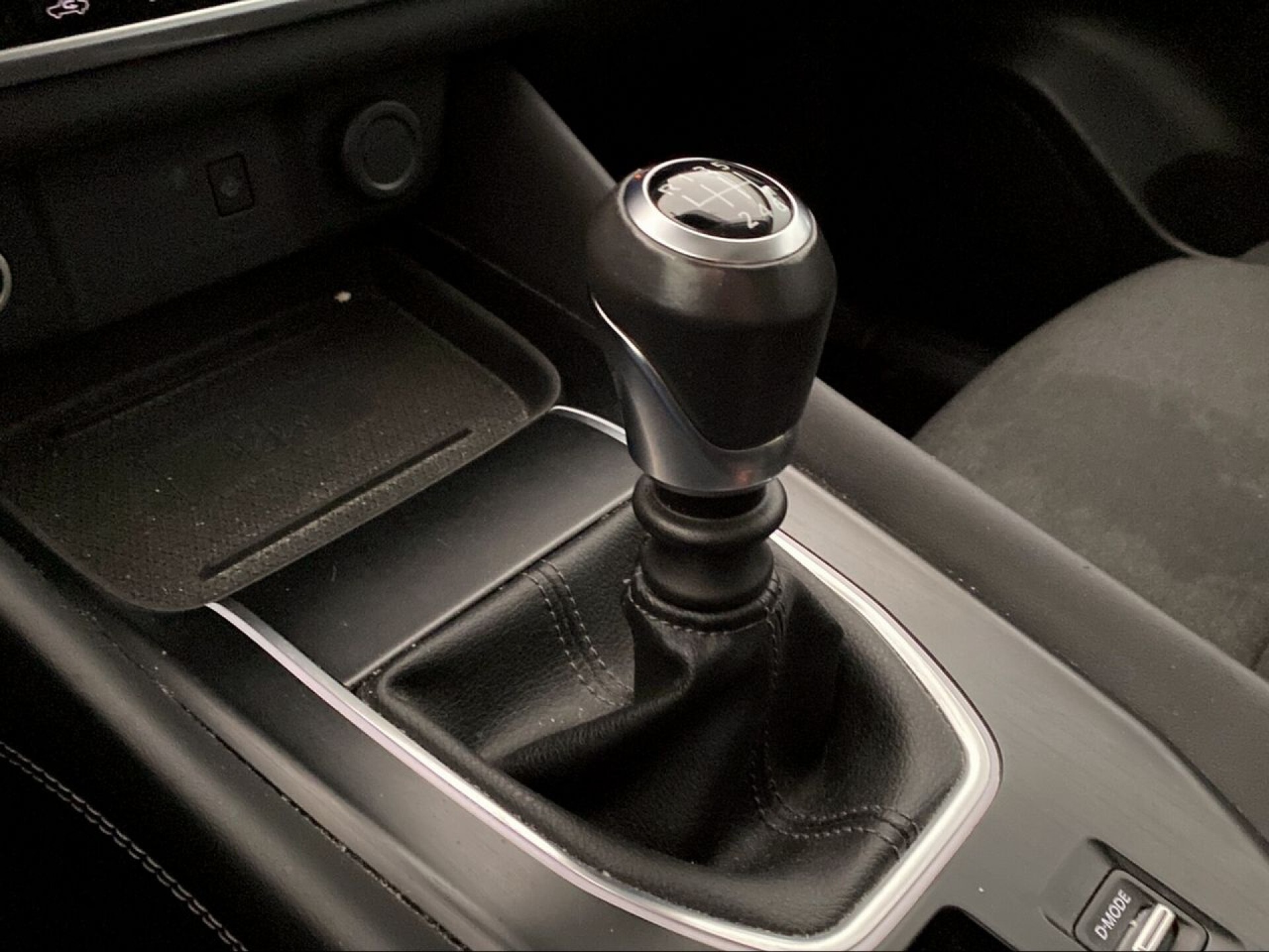 Foto 11 del anuncio Nissan Qashqai DIG-T 103kW N-Connecta  de Ocasión en Madrid