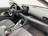 Foto 8 del anuncio Toyota Yaris 1.5 120H Active Tech  de Ocasión en Madrid