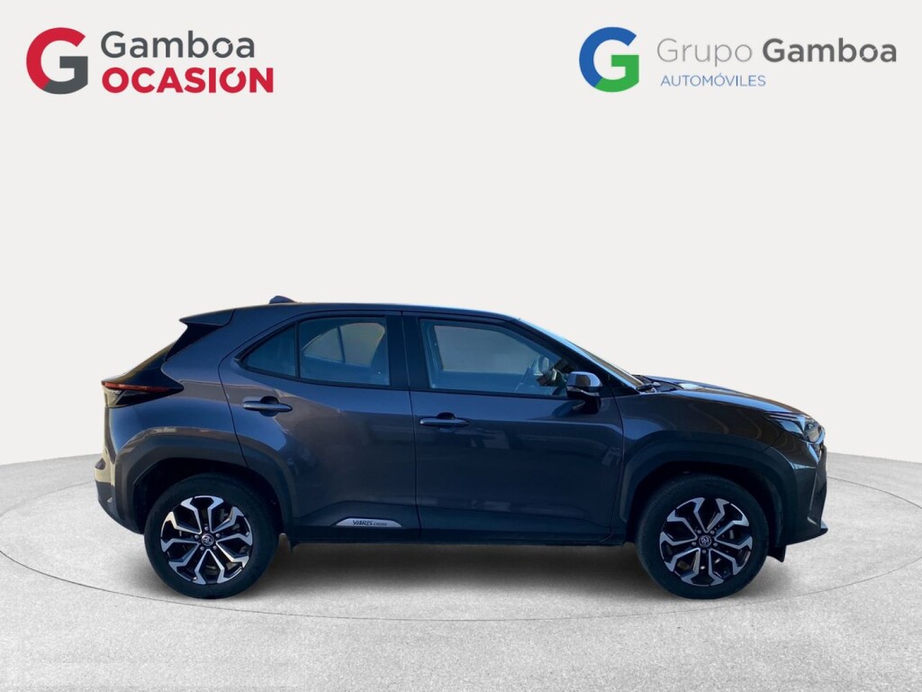 Foto 3 del anuncio Toyota Yaris Cross 1.5 120H Active Tech  de Ocasión en Madrid