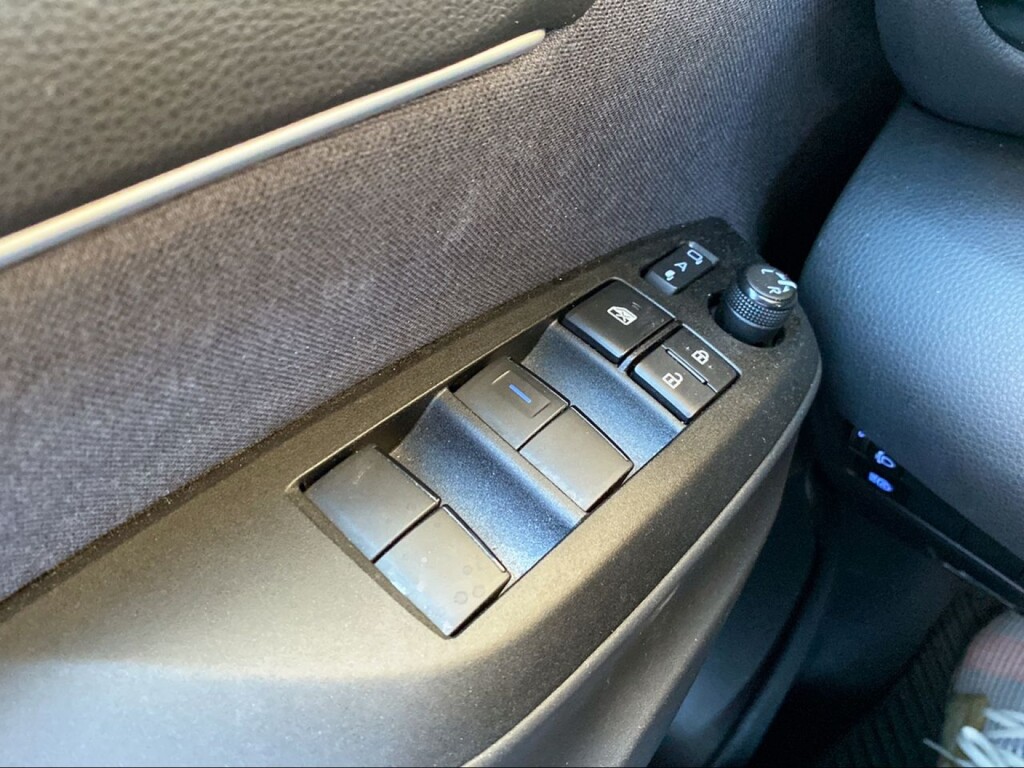 Foto 15 del anuncio Toyota Yaris Cross 1.5 120H Active Tech  de Ocasión en Madrid