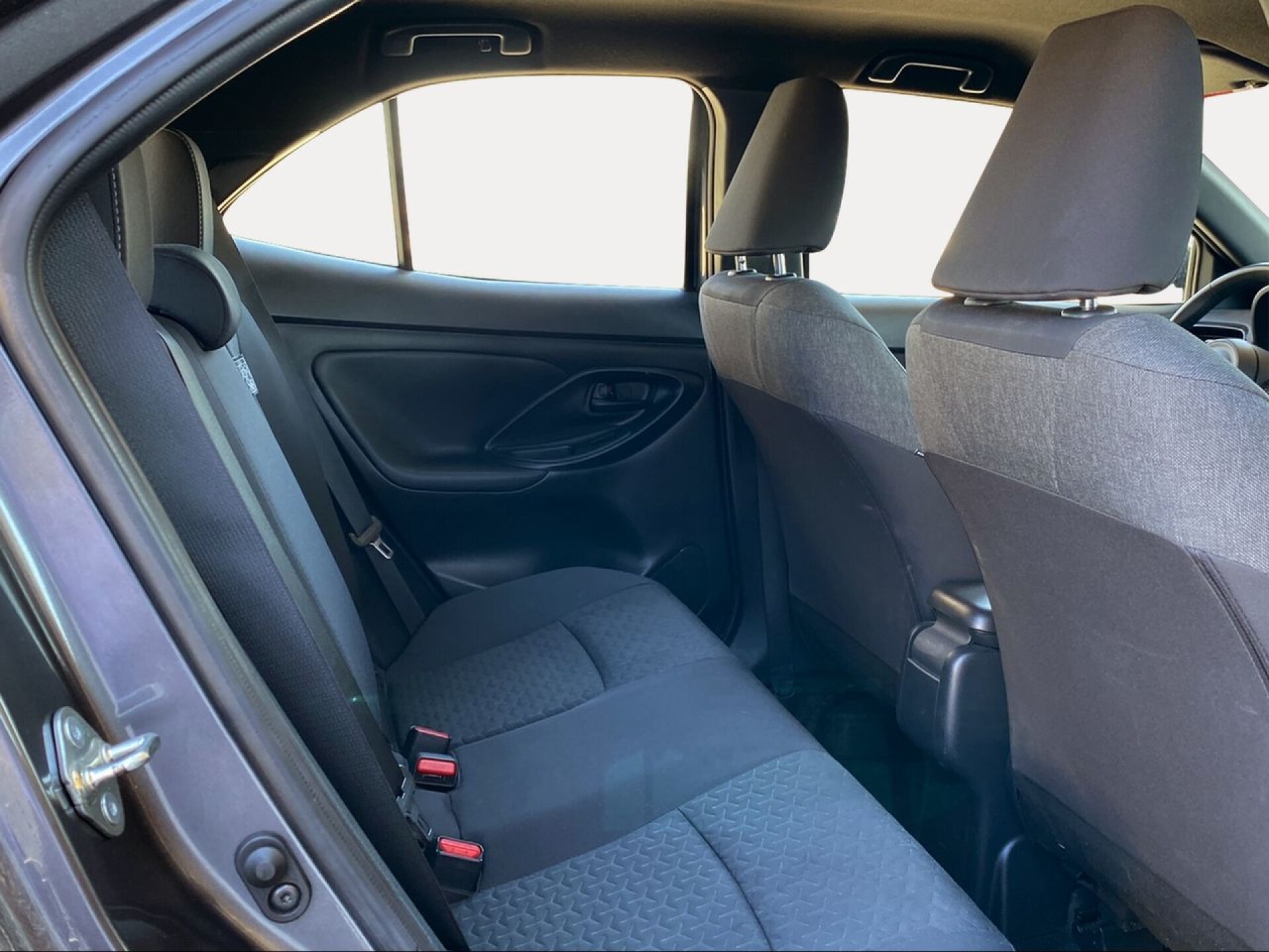 Foto 9 del anuncio Toyota Yaris Cross 1.5 120H Active Tech  de Ocasión en Madrid