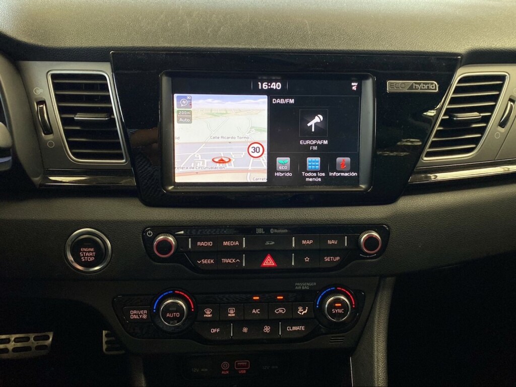 Foto 11 del anuncio Kia Niro 1.6 GDi Híbrido 104kW (141CV) Emotion  de Ocasión en Madrid