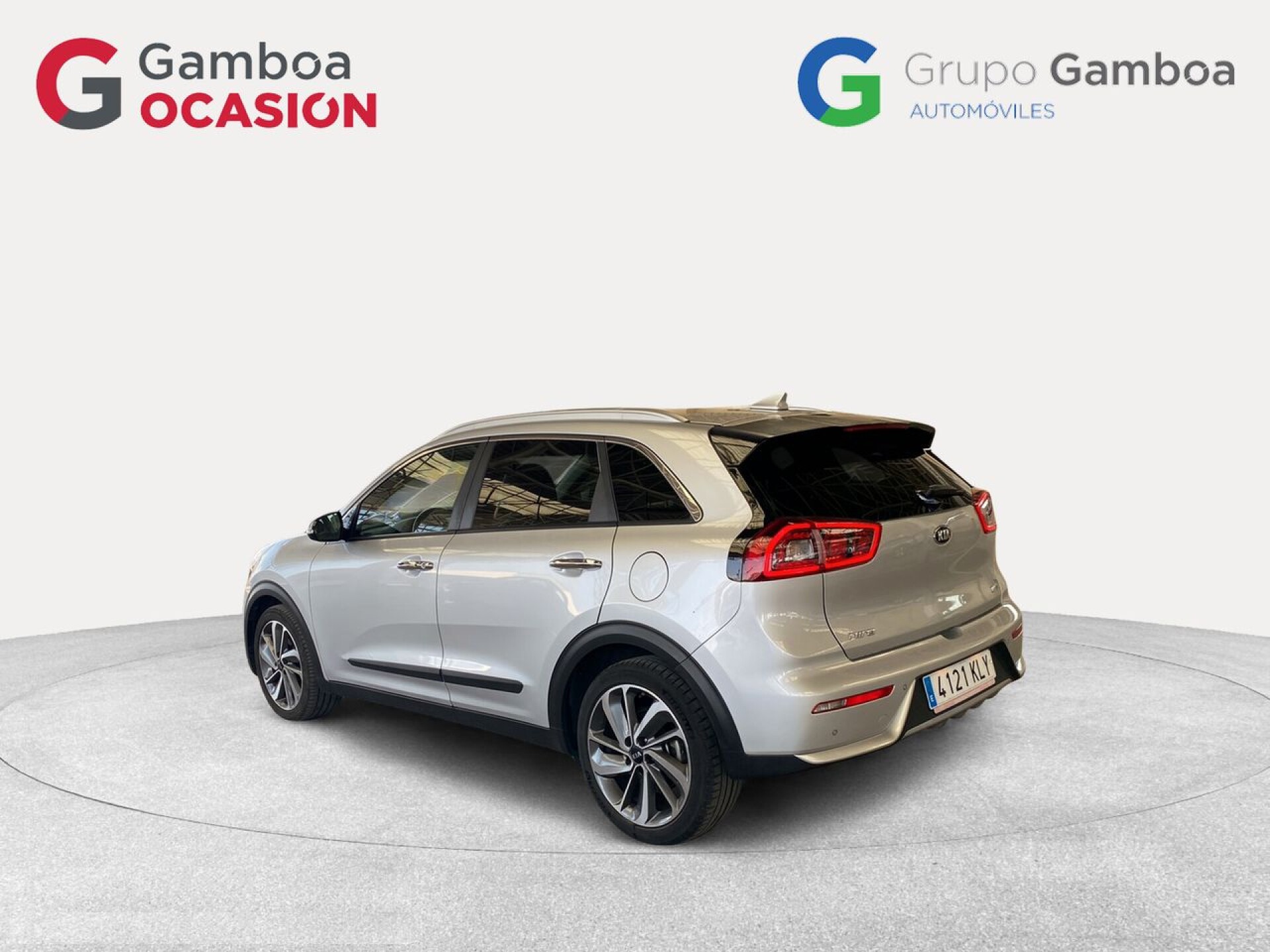 Foto 4 del anuncio Kia Niro 1.6 GDi Híbrido 104kW (141CV) Emotion  de Ocasión en Madrid