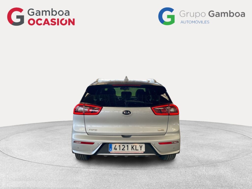 Foto 3 del anuncio Kia Niro 1.6 GDi Híbrido 104kW (141CV) Emotion  de Ocasión en Madrid