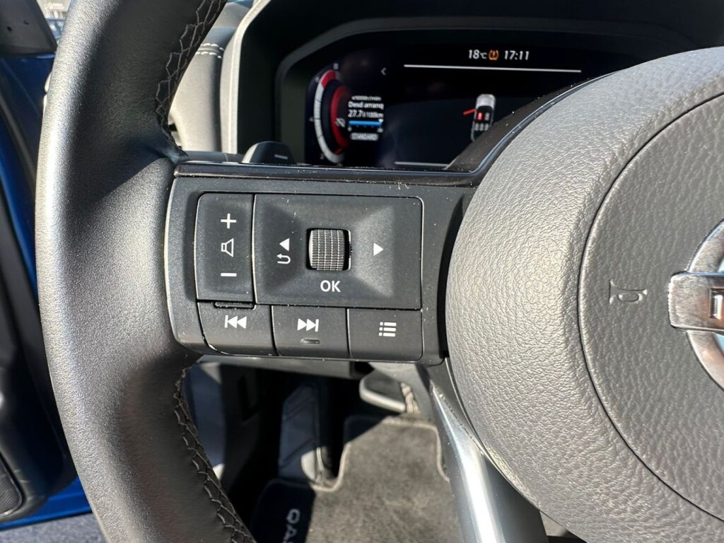 Foto 7 del anuncio Nissan Qashqai DIG-T 116kW Xtronic N-Connecta  de Ocasión en Madrid