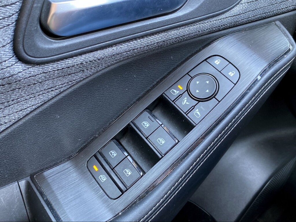 Foto 15 del anuncio Nissan X-Trail 5pl 1.5 e-POWER 152kW 4x2 A/T N-Connecta  de Ocasión en Madrid