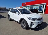 Foto 2 del anuncio Kia Stonic 1.0 T-GDi 74kW (100CV) MHEV MT Concept  de Ocasión en Madrid