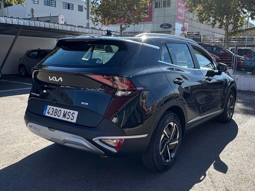 Foto 2 del anuncio Kia Sportage 1.6 T-GDi HEV 171kW (230CV) Drive 4x2  de Ocasión en Madrid