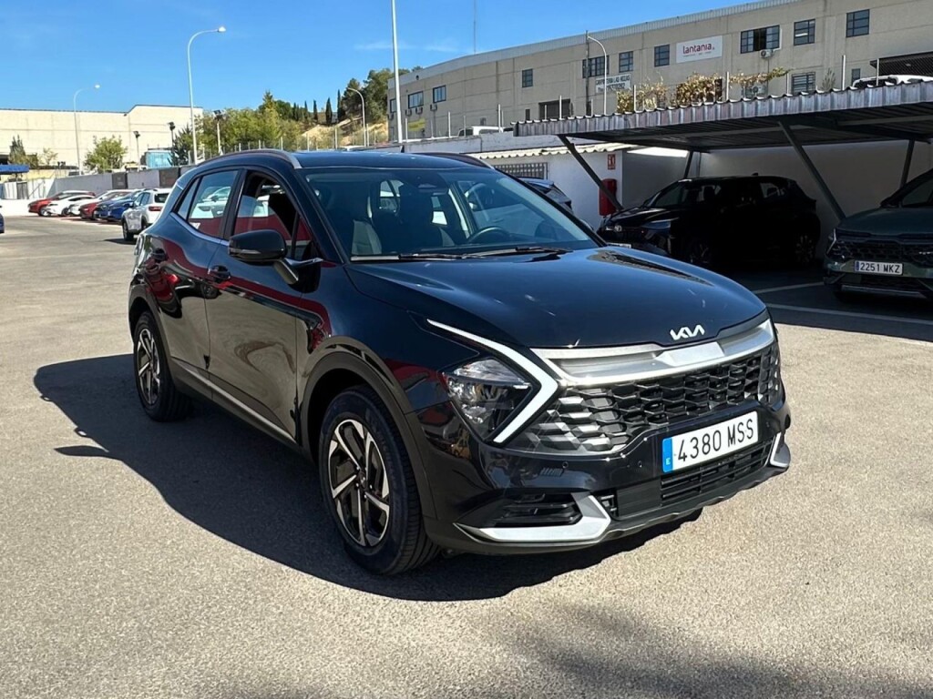 Foto 1 del anuncio Kia Sportage 1.6 T-GDi HEV 171kW (230CV) Drive 4x2  de Ocasión en Madrid