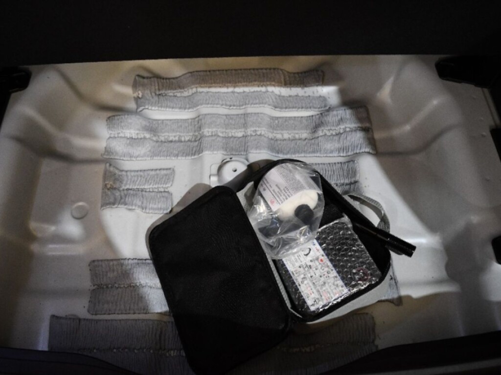 Foto 8 del anuncio Hyundai Kona 1.0 TGDI Maxx  de Ocasión en Madrid