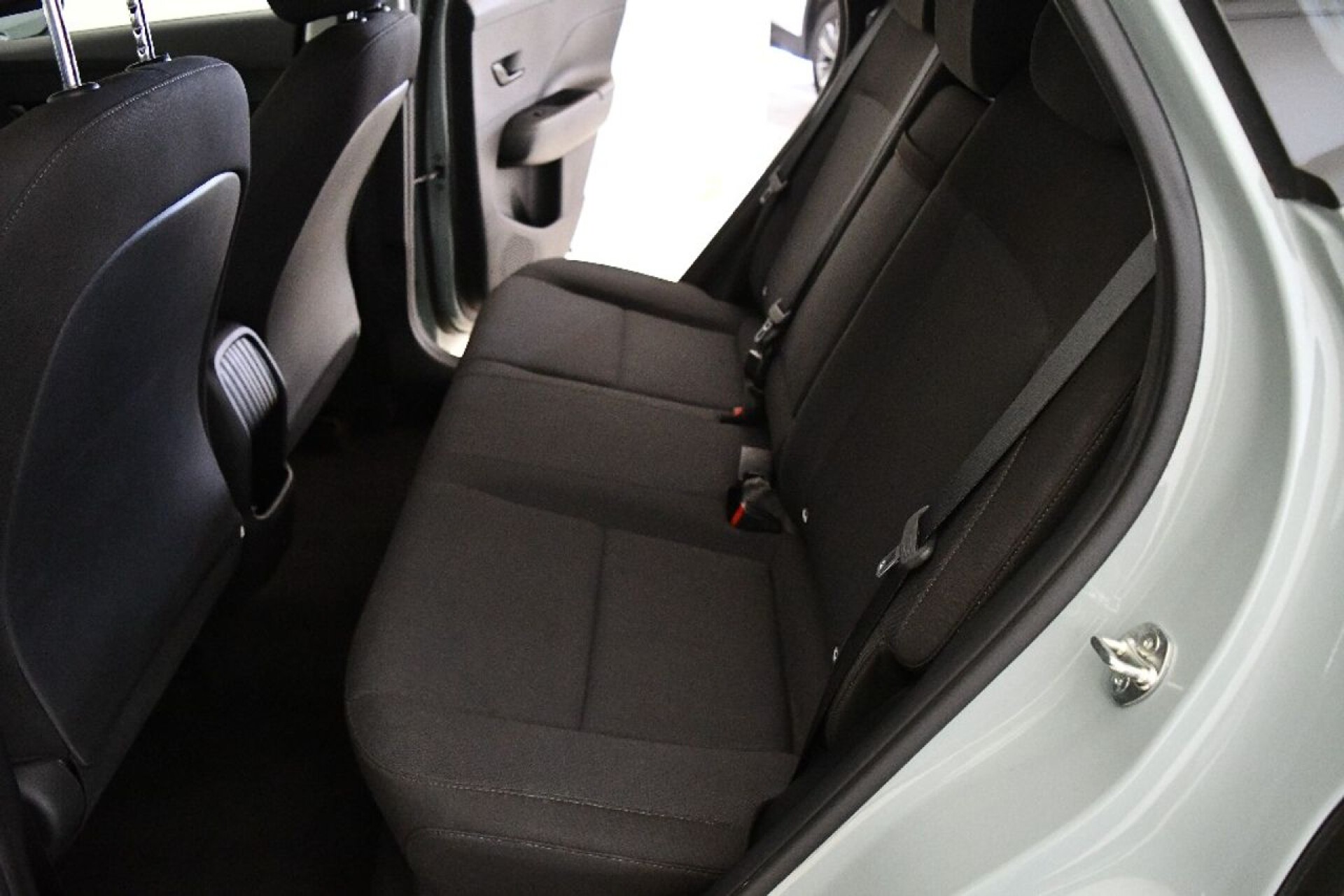 Foto 8 del anuncio Hyundai Kona 1.0 TGDI Maxx  de Ocasión en Madrid