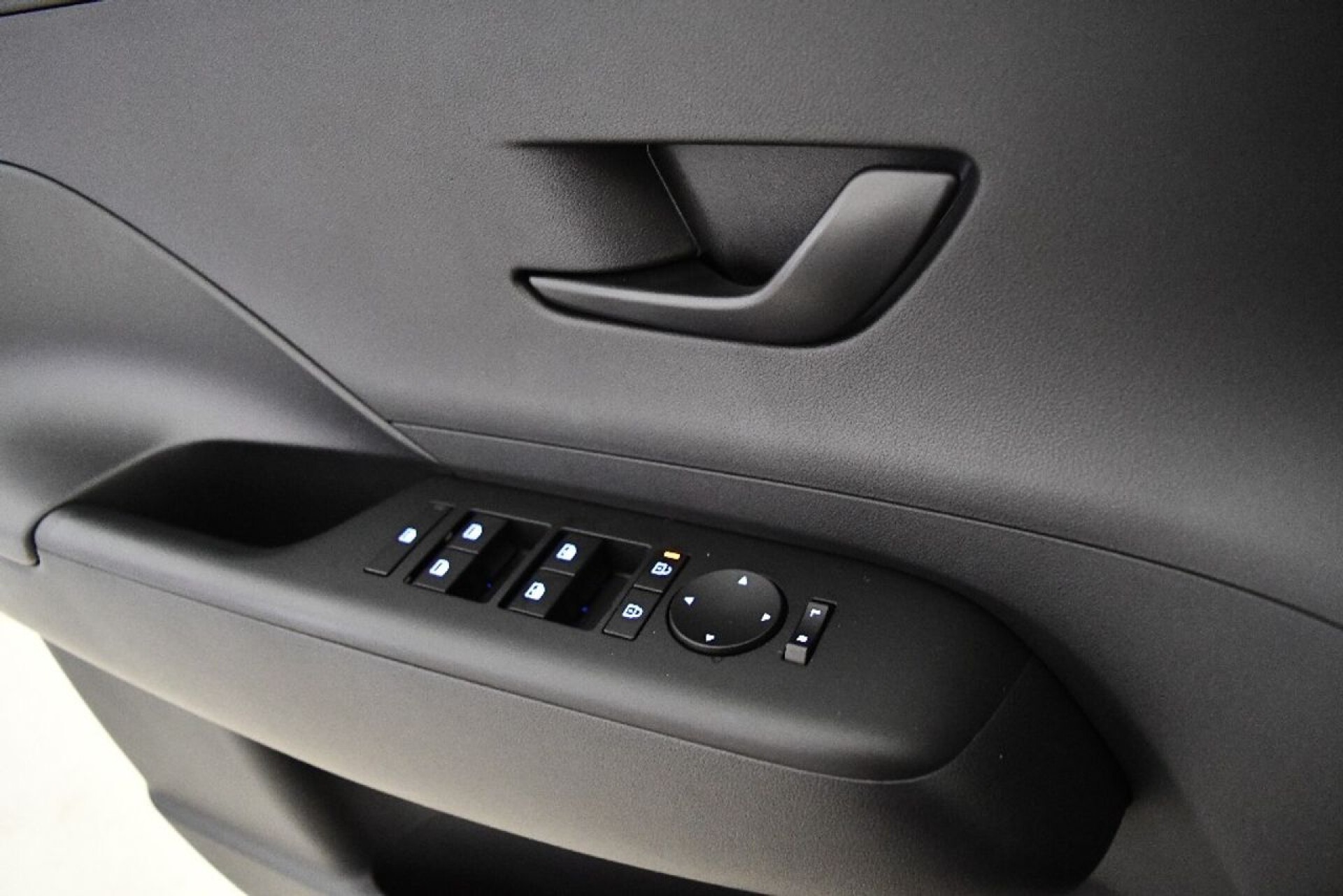 Foto 11 del anuncio Hyundai Kona 1.0 TGDI Maxx  de Ocasión en Madrid