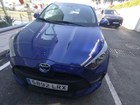 Foto impresión del anuncio Toyota Yaris 1.5 120H Active Tech  de Ocasión en Madrid