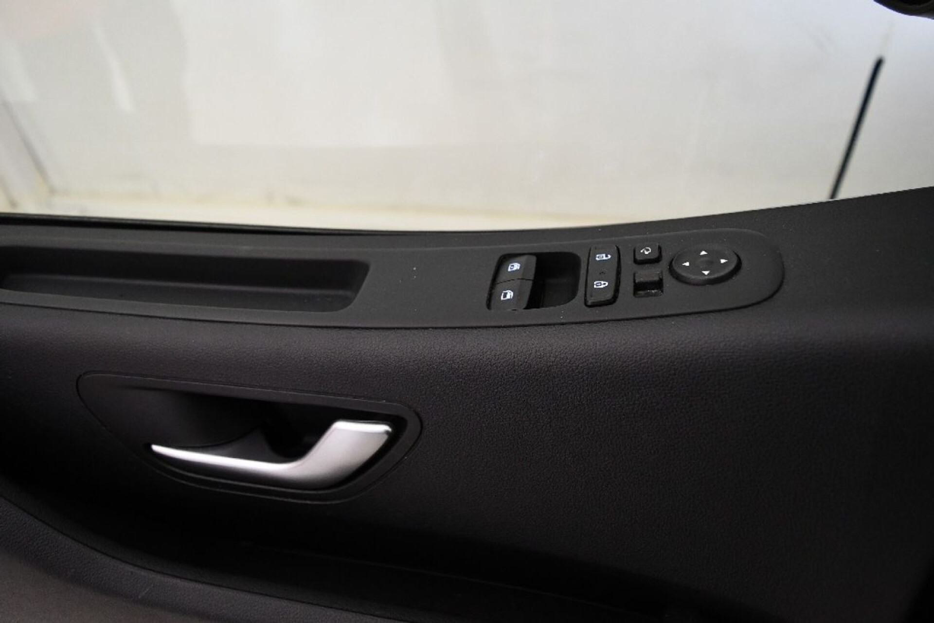 Foto 11 del anuncio Hyundai Staria 2.2 CRDI Style 4x4 9S  de Ocasión en Madrid