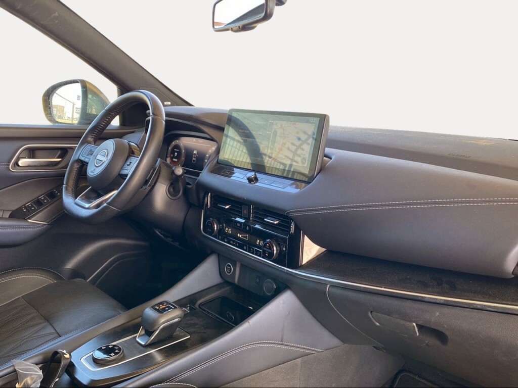 Foto 8 del anuncio Nissan Qashqai DIG-T 116kW mHEV Xtronic Tekna  de Ocasión en Madrid