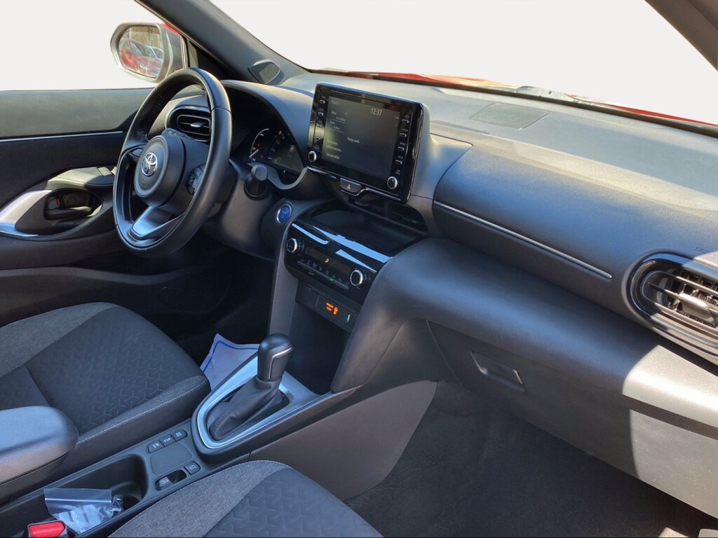 Foto 8 del anuncio Toyota Yaris Cross 1.5 120H Active Tech  de Ocasión en Madrid