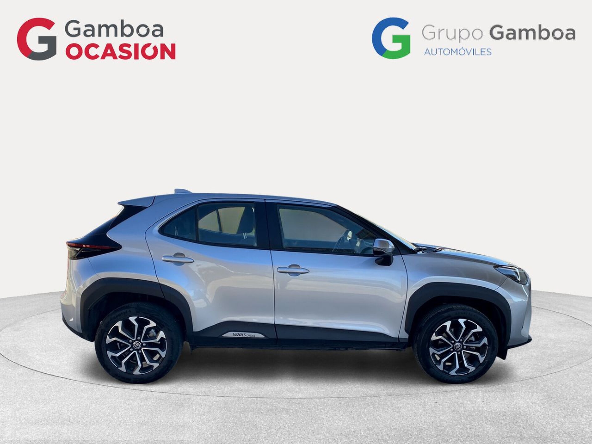 Foto 3 del anuncio Toyota Yaris Cross 1.5 120H Active Tech  de Ocasión en Madrid