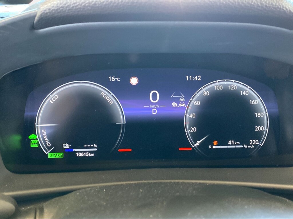 Foto 12 del anuncio Toyota C-HR 2.0 220PH Advance  de Ocasión en Madrid