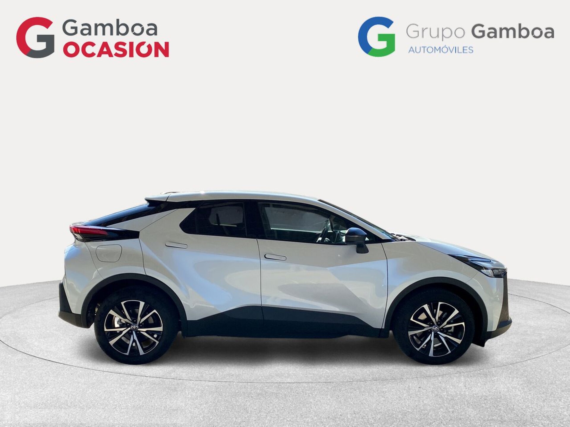 Foto 3 del anuncio Toyota C-HR 2.0 220PH Advance  de Ocasión en Madrid