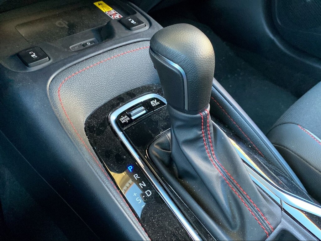 Foto 14 del anuncio Toyota Corolla 200H GR-Sport Touring Sport  de Ocasión en Madrid