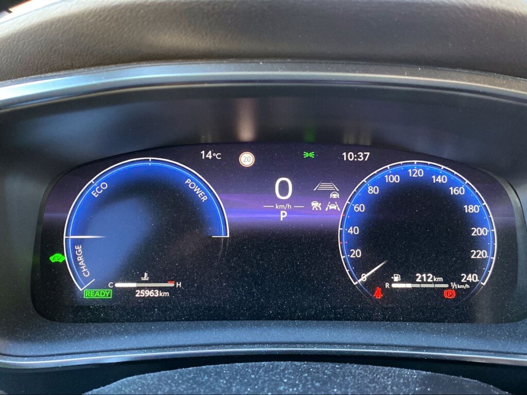 Foto 12 del anuncio Toyota Corolla 200H GR-Sport Touring Sport  de Ocasión en Madrid