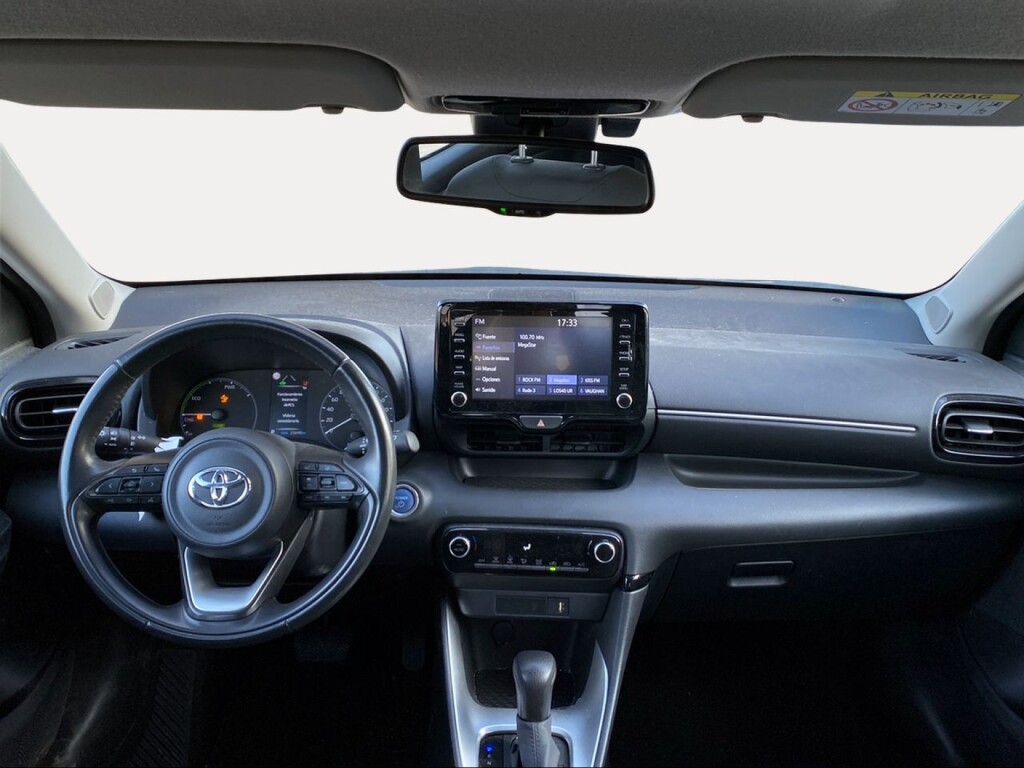 Foto 10 del anuncio Toyota Yaris 1.5 120H Active Tech  de Ocasión en Madrid