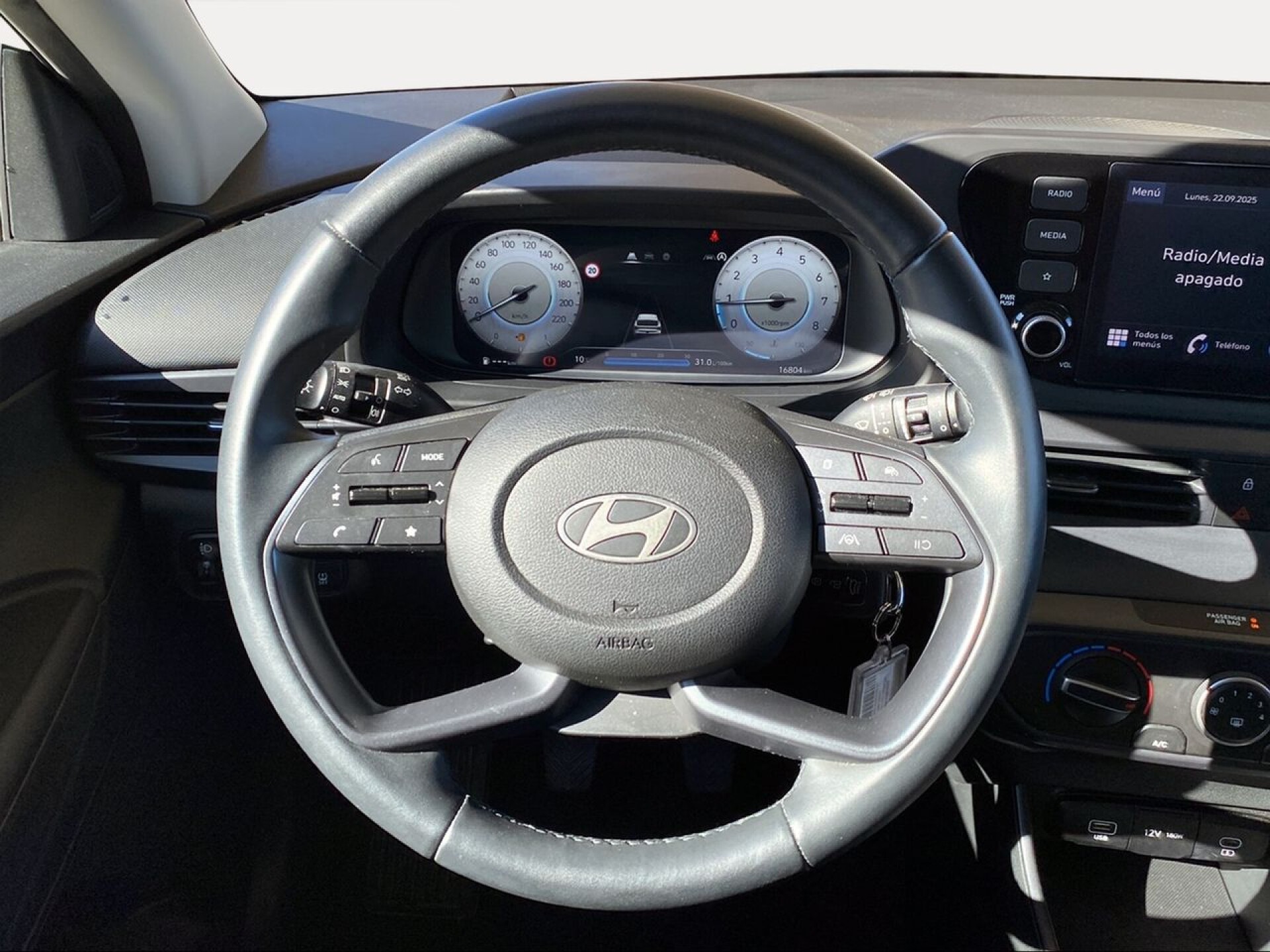 Foto 11 del anuncio Hyundai i20 1.0 TGDI Klass  de Ocasión en Madrid