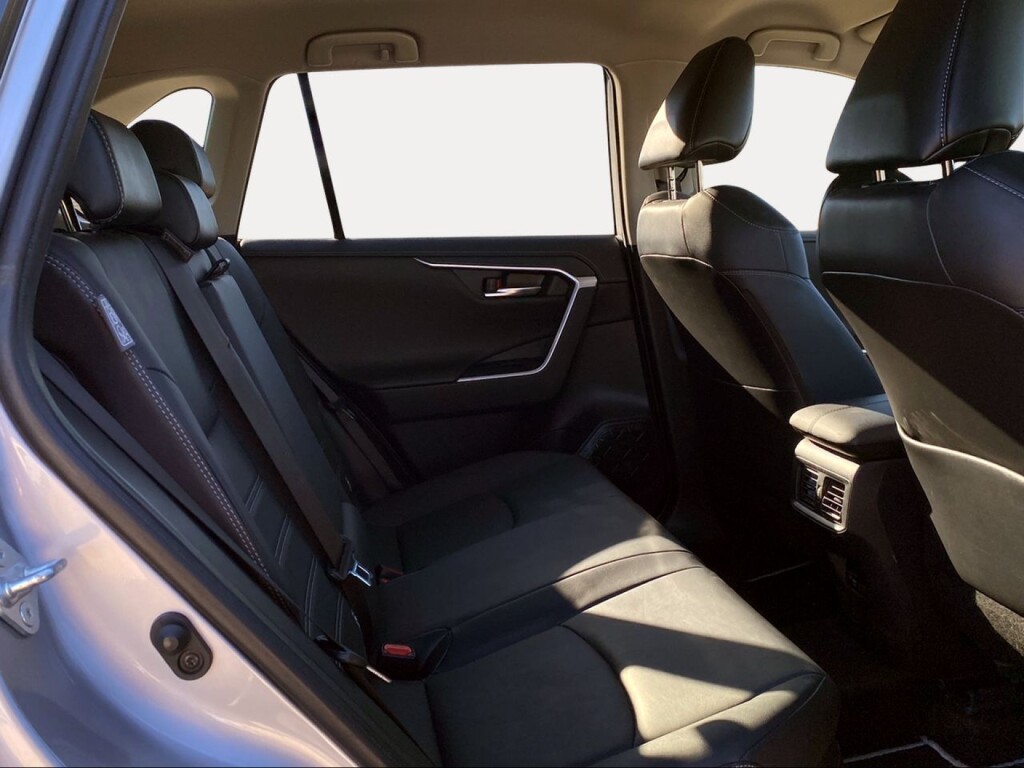 Foto 9 del anuncio Toyota Rav4 2.5l 220H Advance  de Ocasión en Madrid