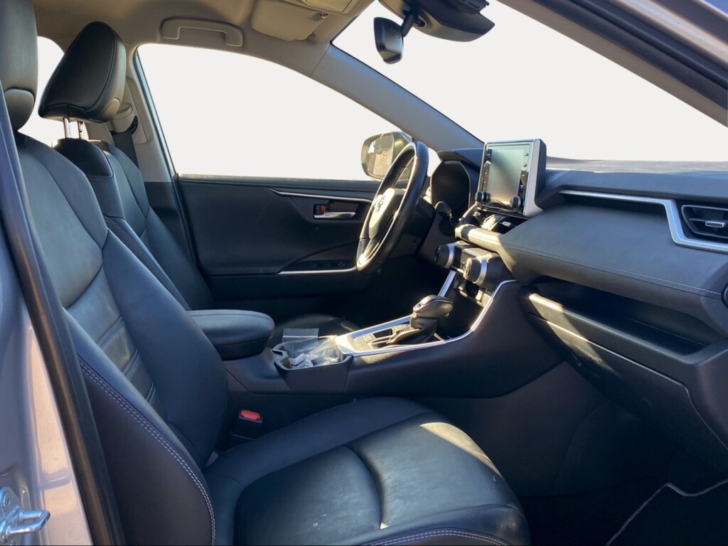 Foto 7 del anuncio Toyota Rav4 2.5l 220H Advance  de Ocasión en Madrid