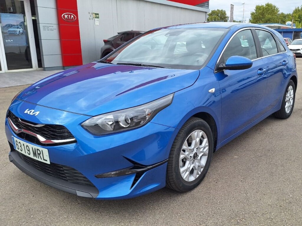 Foto impresión del anuncio Kia Ceed 1.0 T-GDi 88kW (120CV) Drive  de Ocasión en Madrid