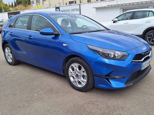 Foto impresión del anuncio Kia Ceed 1.0 T-GDi 88kW (120CV) Drive  de Ocasión en Madrid