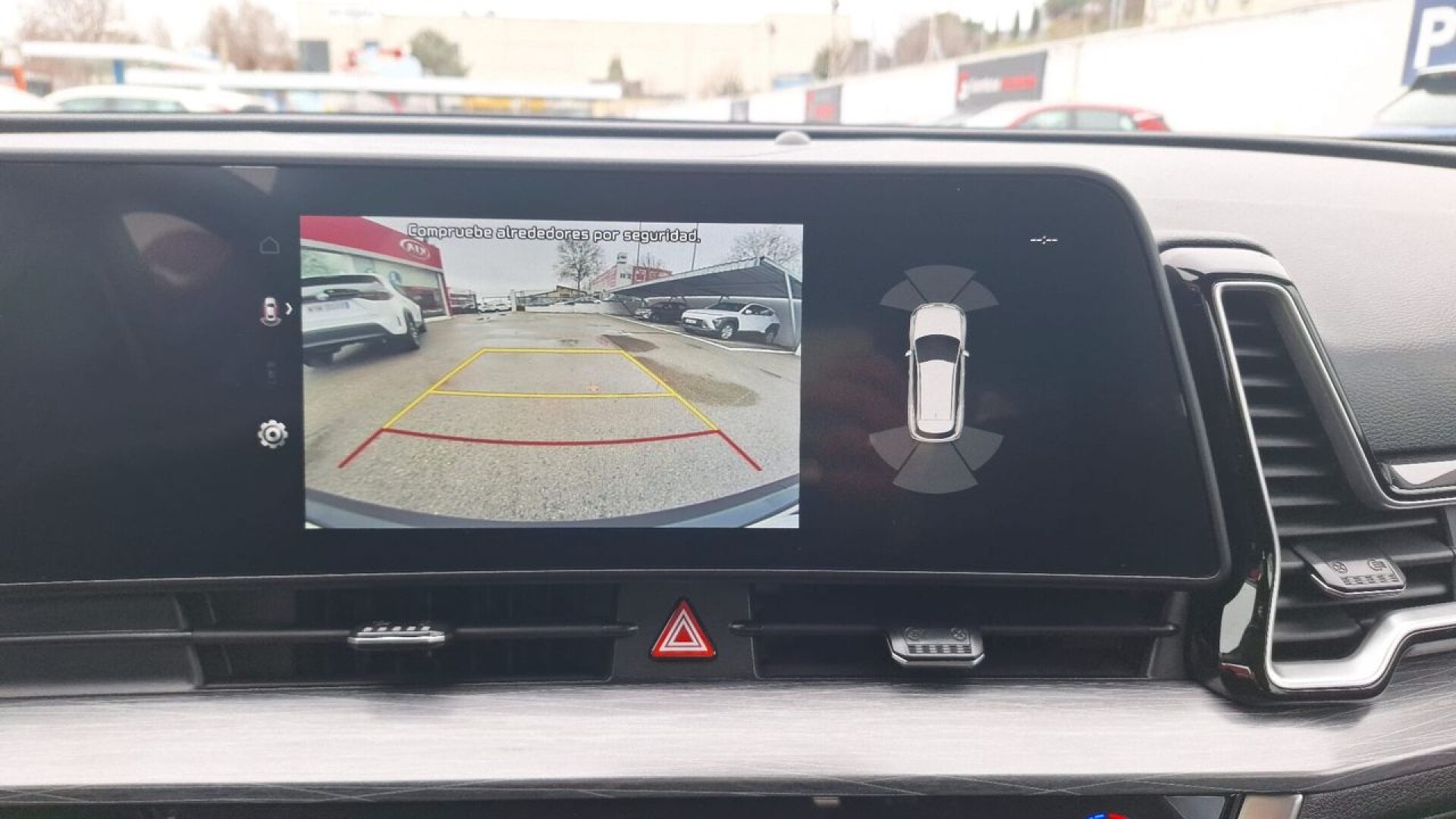 Foto 10 del anuncio Kia Sportage 1.6 T-GDi MHEV 110kW (150CV) Drive 4x2  de Ocasión en Madrid