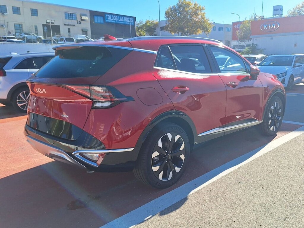 Foto 5 del anuncio Kia Sportage 1.6 T-GDi PHEV 198kW (265CV) Tech 4x4  de Ocasión en Madrid
