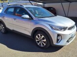 Foto 2 del anuncio Kia Stonic 1.0 T-GDi 74kW (100CV) MHEV MT Drive  de Ocasión en Madrid