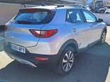 Foto 5 del anuncio Kia Stonic 1.0 T-GDi 74kW (100CV) MHEV MT Drive  de Ocasión en Madrid