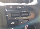Foto 9 del anuncio Kia Stonic 1.0 T-GDi 74kW (100CV) MHEV MT Drive  de Ocasión en Madrid