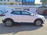Foto 4 del anuncio Kia Stonic 1.0 T-GDi 74kW (100CV) MHEV MT Drive  de Ocasión en Madrid