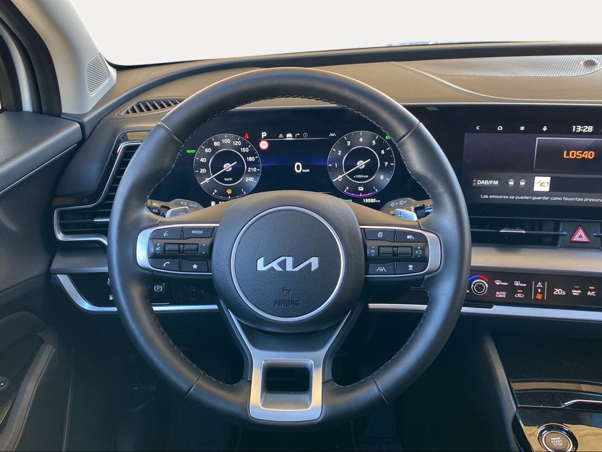 Foto 11 del anuncio Kia Sportage 1.6 T-GDi PHEV 185kW (252CV) Tech 4x4  de Ocasión en Madrid