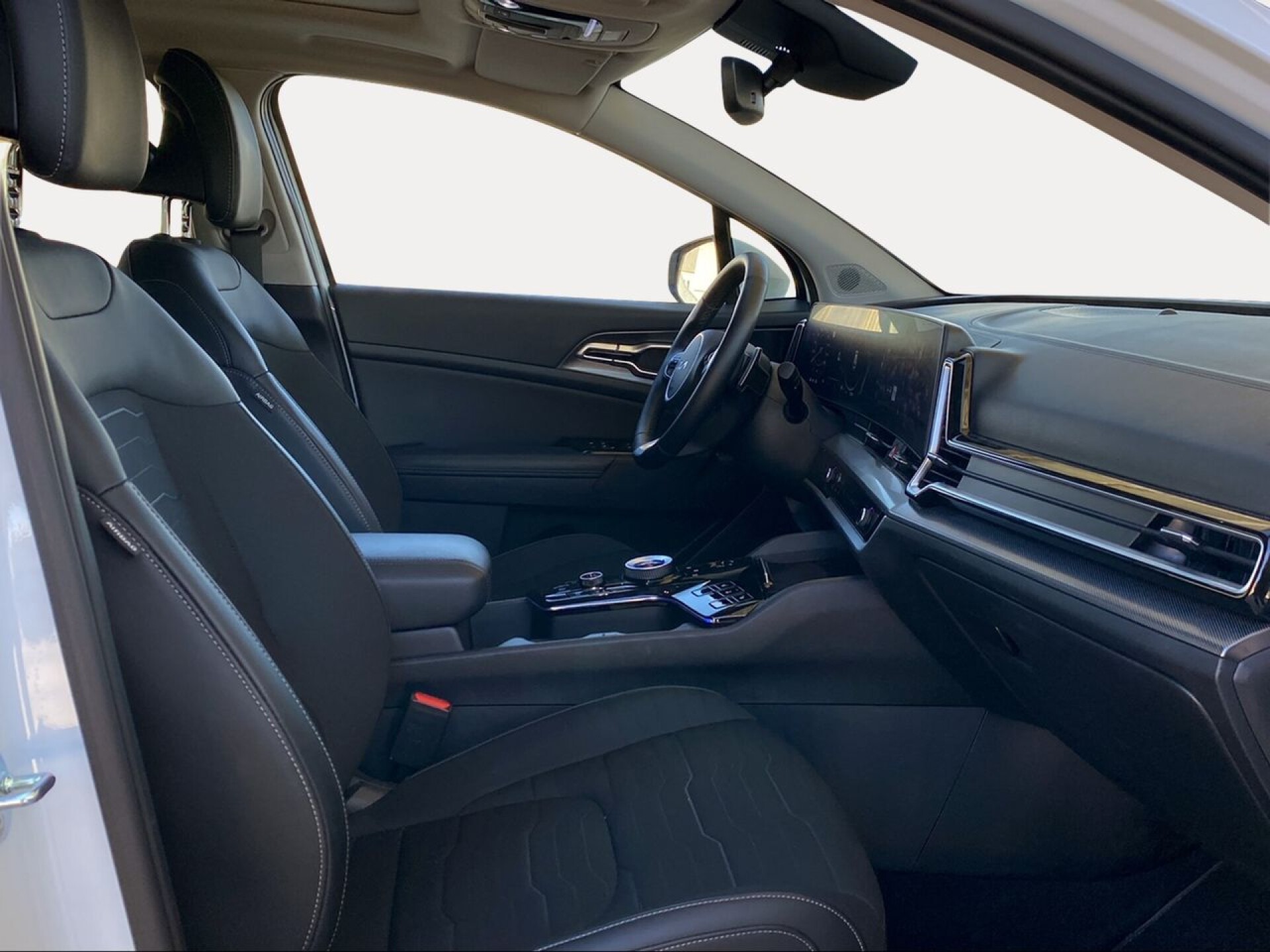 Foto 7 del anuncio Kia Sportage 1.6 T-GDi PHEV 185kW (252CV) Tech 4x4  de Ocasión en Madrid