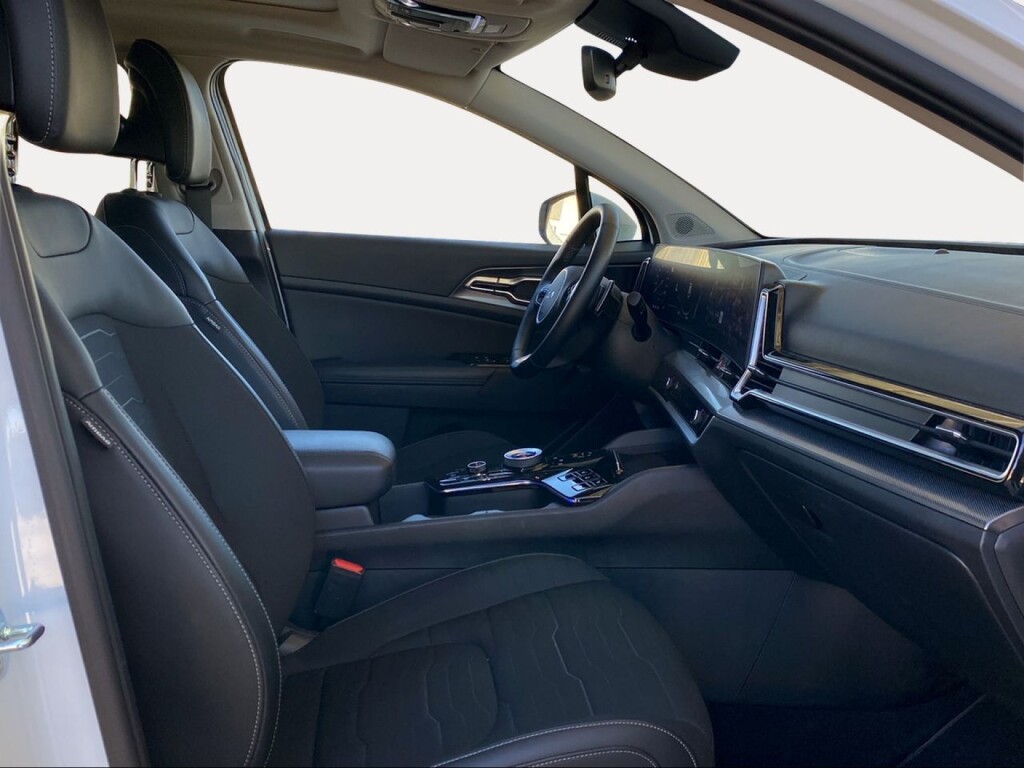 Foto 7 del anuncio Kia Sportage 1.6 T-GDi PHEV 185kW (252CV) Tech 4x4  de Ocasión en Madrid