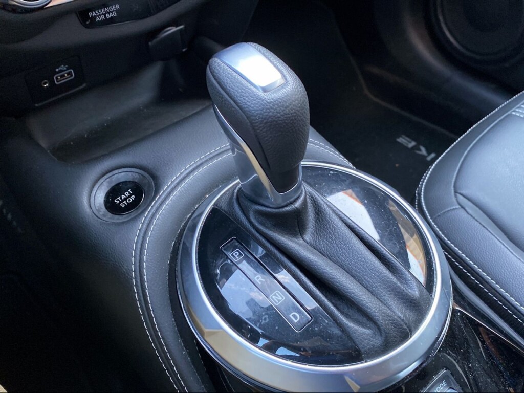 Foto 14 del anuncio Nissan Juke 1.6 Hybrid 105kW(145CV) Première Edition  de Ocasión en Madrid