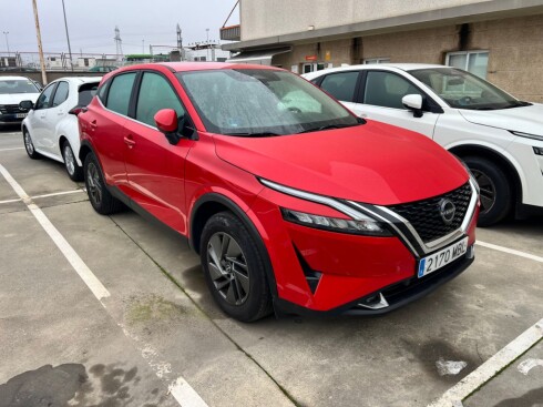 Foto impresión del anuncio Nissan Qashqai DIG-T 103kW (140CV) mHEV 4x2 Acenta  de Ocasión en Madrid