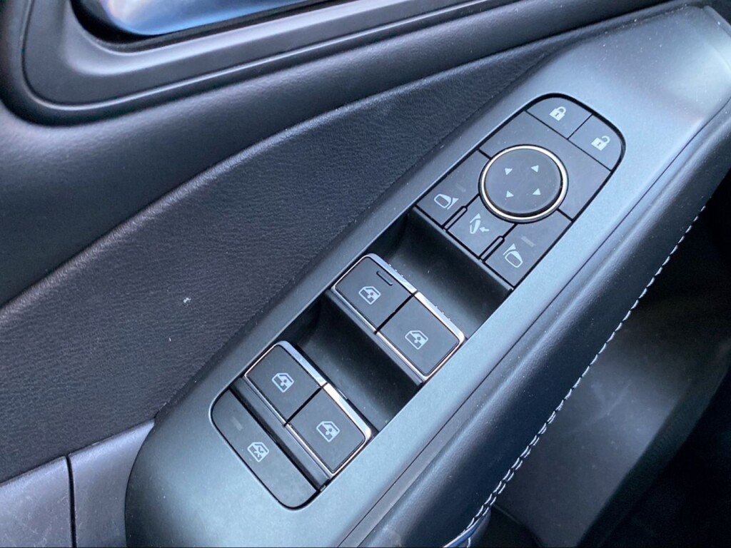 Foto 16 del anuncio Nissan Qashqai DIG-T 103kW N-Connecta  de Ocasión en Madrid