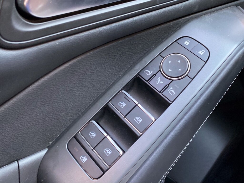 Foto 15 del anuncio Nissan Qashqai DIG-T 103kW N-Connecta  de Ocasión en Madrid