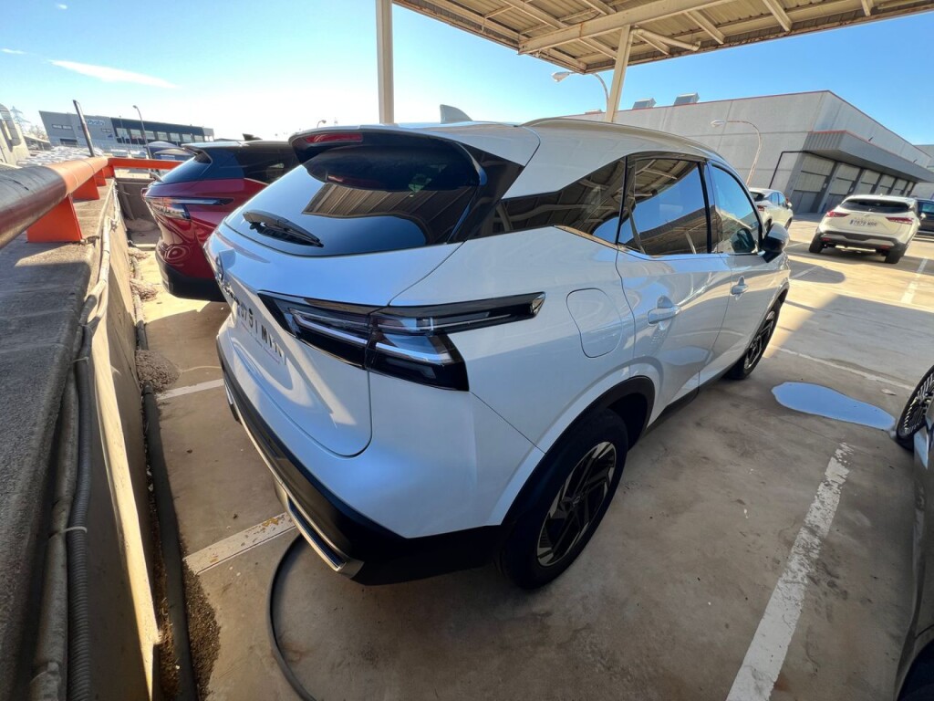 Foto 3 del anuncio Nissan Qashqai DIG-T 103kW N-Connecta  de Ocasión en Madrid