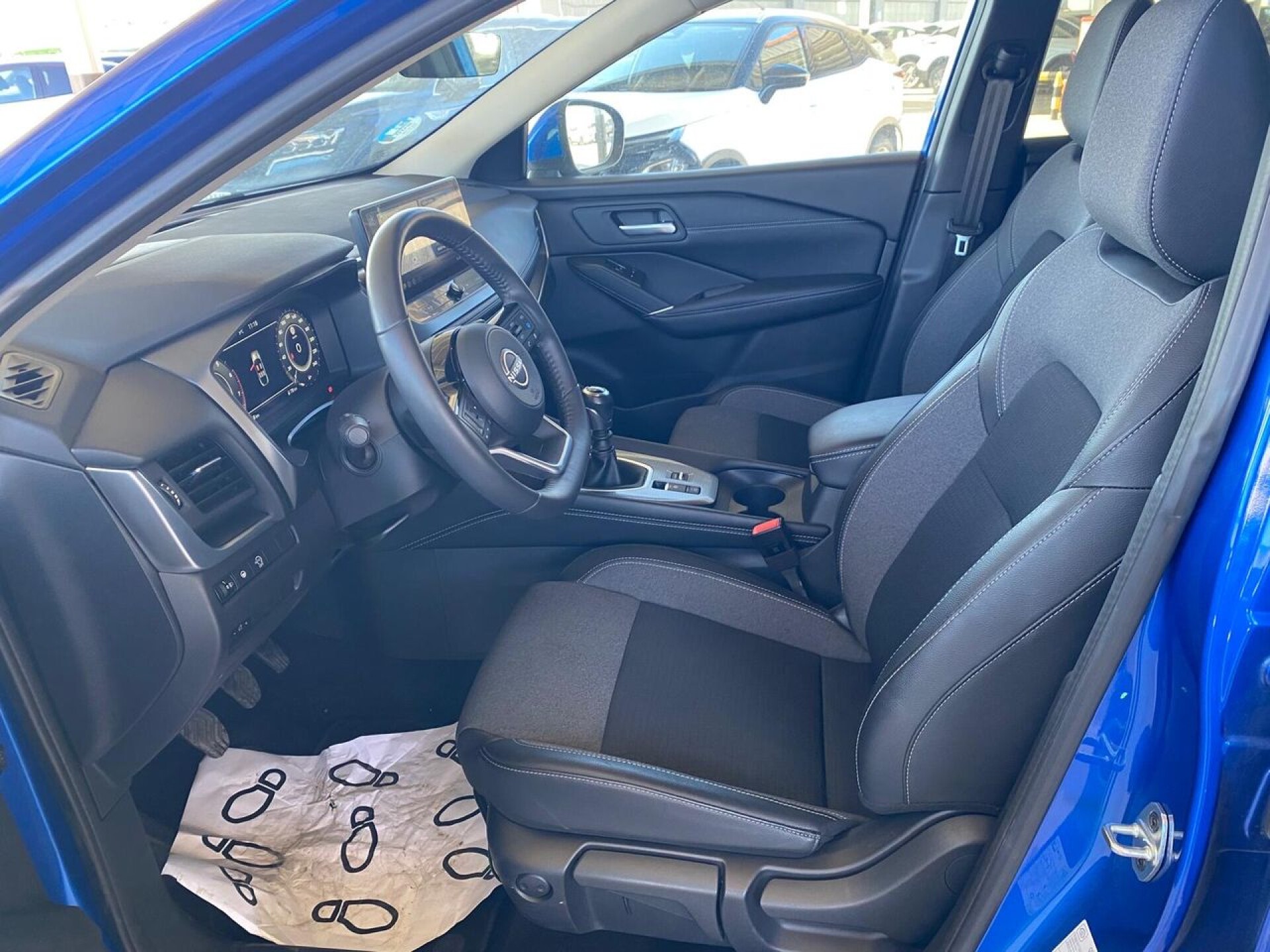 Foto 5 del anuncio Nissan Qashqai DIG-T 103kW N-Connecta  de Ocasión en Madrid