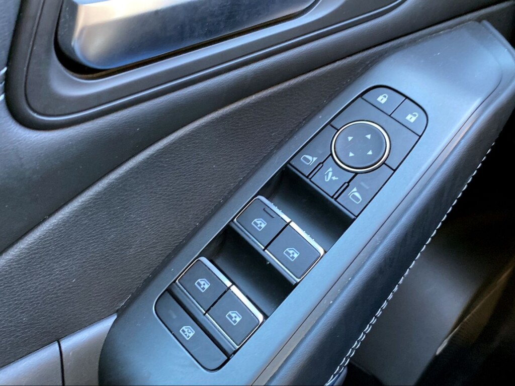 Foto 15 del anuncio Nissan Qashqai DIG-T 103kW N-Connecta  de Ocasión en Madrid